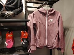 -NIKE常州永宁换季优惠店