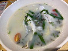 -玖鲜小笼(中山广场店)