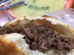 -老西关黄老太牛肉烧饼