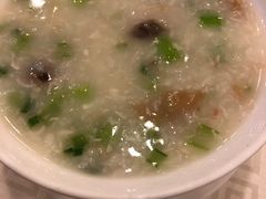 -顺峰海鲜酒楼(省府店)