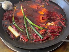 -黄潇洒老火锅(九眼桥宏济巷店)