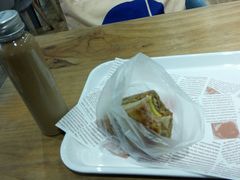 -赫斯提亚面包&咖啡店