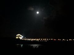 -上海滴水湖皇冠假日酒店