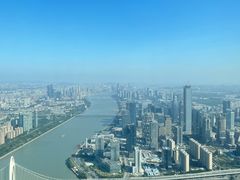 -广州塔卢特斯法国旋转餐厅