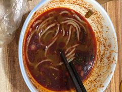 -老字号杨坡红油米线腊汁肉夹馍(东四道巷店)