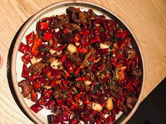 嬢嬢煸勒个肥肠-苦尽酒馆·川菜(鼓楼店)