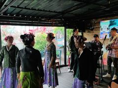 -拖板鞋咖啡旅行酒店(春熙路地铁站店)