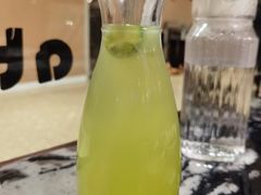 -新白鹿餐厅(百联中环店)