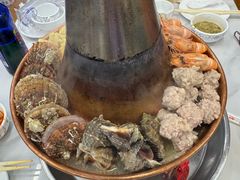 -一口猪海鲜浑锅·东北家常菜