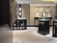 -Van Cleef & Arpels(海港城海洋中心店)