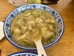 小馄饨-裕兴记·三虾面(西北街总店)