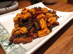 普洱茶炒爆浆豆腐-云海肴·汽锅鸡·云南菜(美罗城店)