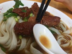 牛腩河粉细-珍珍小食店(西华路店)