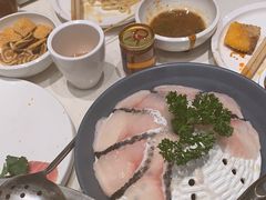 -周师兄大刀腰片火锅(磁器口直营店)