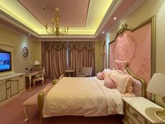 -安吉银润锦江城堡酒店(Hello Kitty主题乐园店)