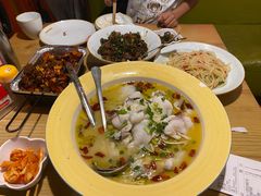 -湘阁里辣(南岭购物广场店)