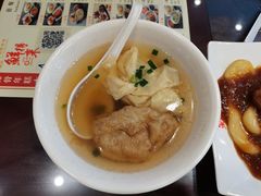 面筋百页单档汤-鲜得来排骨年糕(云南南路店)