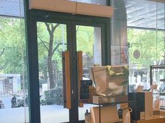 -星巴克(中远两湾城店)