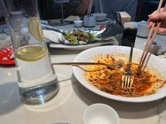 -渔语鱼酸菜鱼新川菜(来福士店)