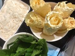 炸腐皮卷-八合里潮汕鲜牛肉火锅(深圳海岸城店)