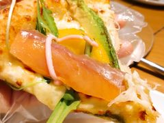 三文鱼牛油果桃桃比萨-乐凯撒披萨(卓悦汇店)