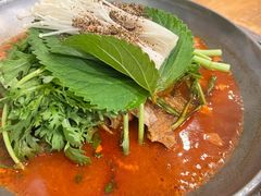 -喇喇排骨火锅·传统韩式脊骨汤(望京西园总店)