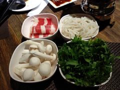 -滇越乘象云南餐厅(豆各庄店)