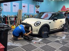 -固驰顺淼汽车贴膜改色·隐形车衣·玻璃贴膜