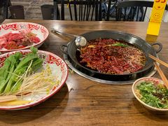 -馋虫重庆火锅(玉林南街店)