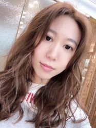 -BULB STUDIO 巴柏明星发型工作室