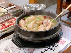 参鸡汤-首尔馆韩国料理(金童路店)