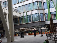 -宝山日月光中心