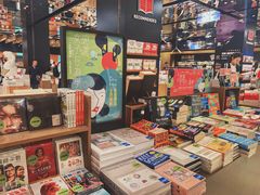 -诚品(信义店)