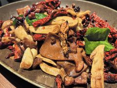 -Ameigo梅果·云贵川bistro(长宁来福士店)