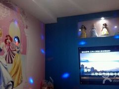 -唯爱KTV聚会餐厅(仙林东城汇店)