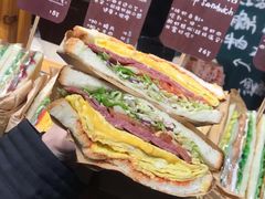 厚蛋芝士沼三明治-Al Salam莫的三明治
