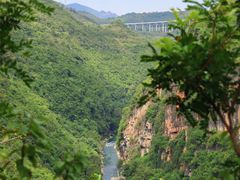 -马岭河峡谷风景区