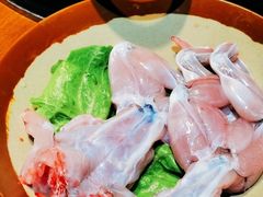 -红牌美蛙鱼头火锅(万辉国际广场店)
