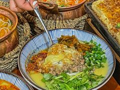 -麒麟风烤牛肉·云南烧烤小排档(丹凤街店)