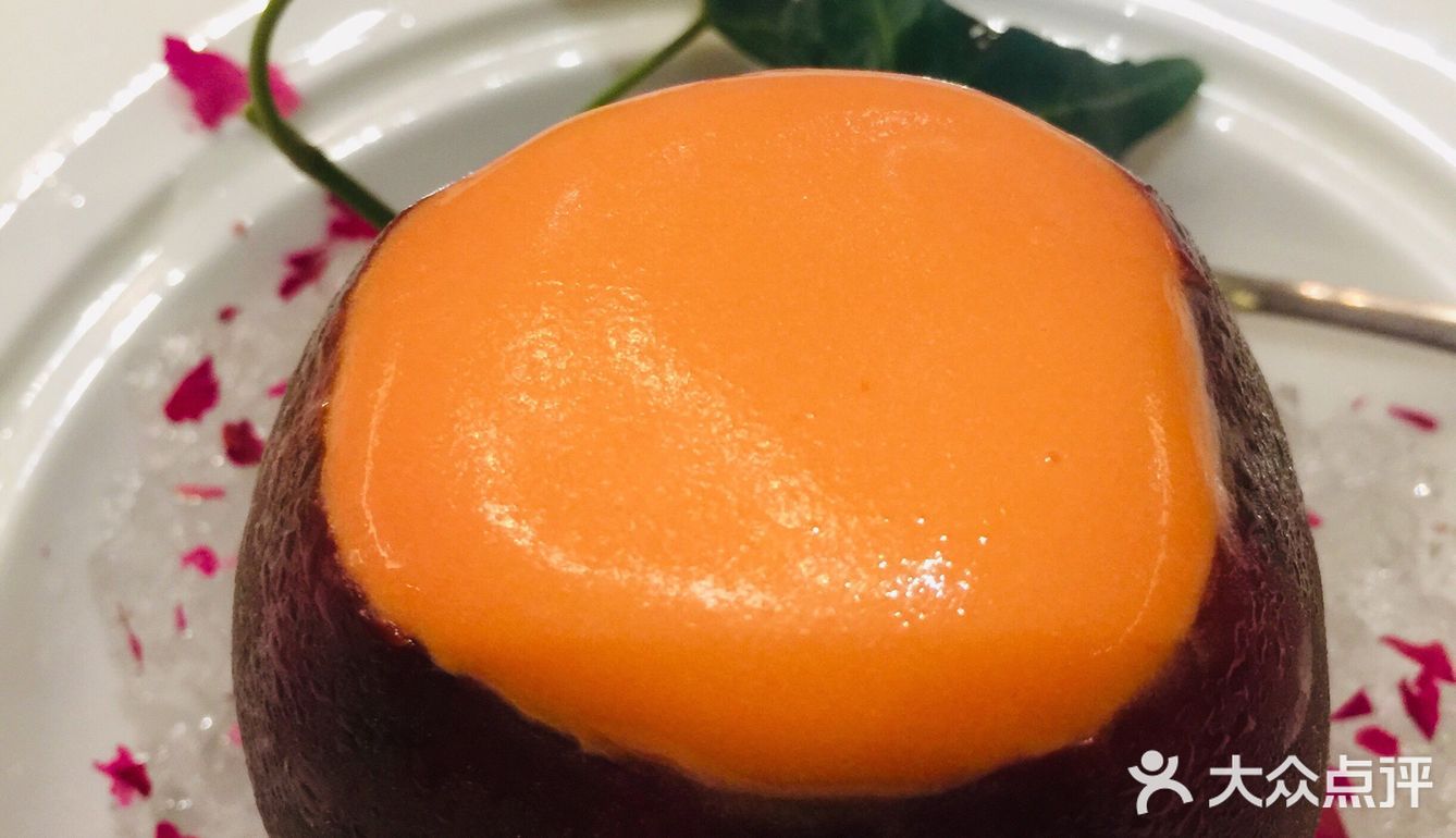 门口泊车车钥匙给他们就行了