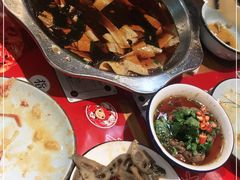 -李双猪·小龙虾·烧烤·羊肉煲(乐山店)
