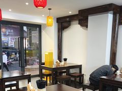 -蟹上黄·蟹黄面·江南糖水(人民广场店)