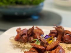 红烧中山乳鸽-富淳饭店(陆家嘴保利广场店)