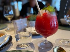 草莓特饮-三号黄浦会Canton Table