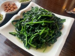 -拾溪餐厅·包厢(杭州千禧度假酒店)