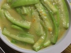 -堤边美食