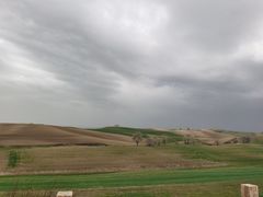 -江布拉克景区怪坡停车场