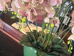 -八府香鸭·啫啫煲(华山路店)