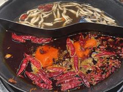 -憨铁匠老火锅(龙岗万科里店)