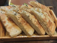 饽饽饼-王明古法砂锅居(开化寺店)